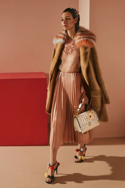 Look 36